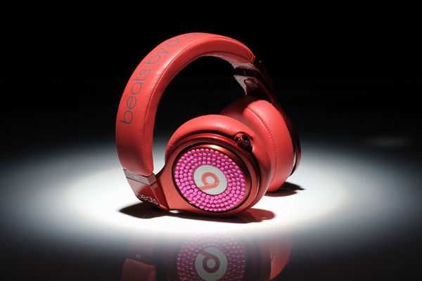Monster Beats Pro Headphone red with red diamond