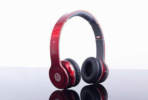 Monster Beats Solo HD bluetooth Headphone red