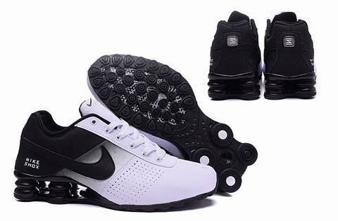 Nike Air Shox OZ D shoes white black