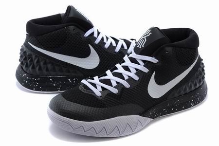 Nike Kyrie 1 shoes black white