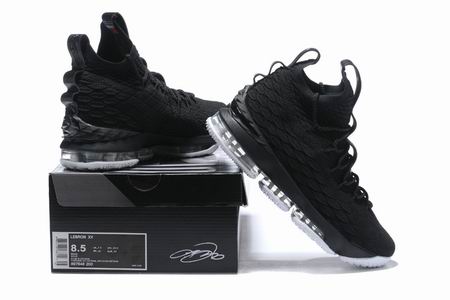 Nike Lebron James XV shoes black