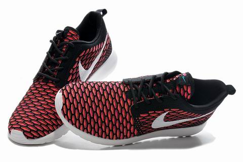 Nike Roshe Flyknit shoes red black white