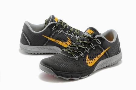 Nike Zoom Terra Kiger shoes grey yellow
