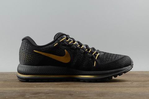 Nike Zoom Vomero 12 shoes black golden