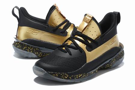 Under Armour curry 7 shoes black golden